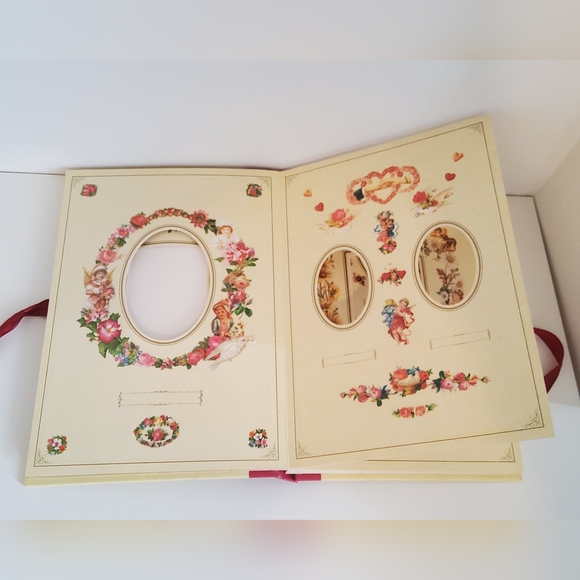 The Victorian Photograph Album - Picture 8 of 10